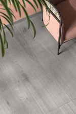 460 Wood Look Porcelain Tile