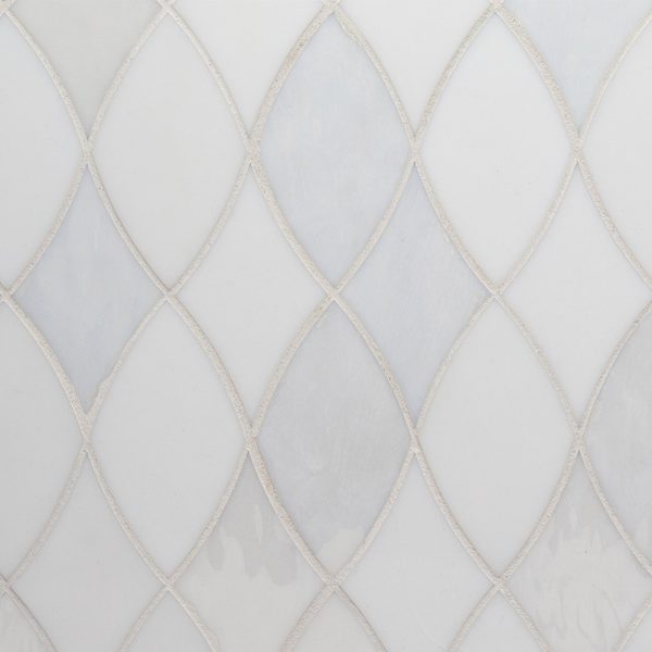 Devotion Snowfall Blend Glass Tile
